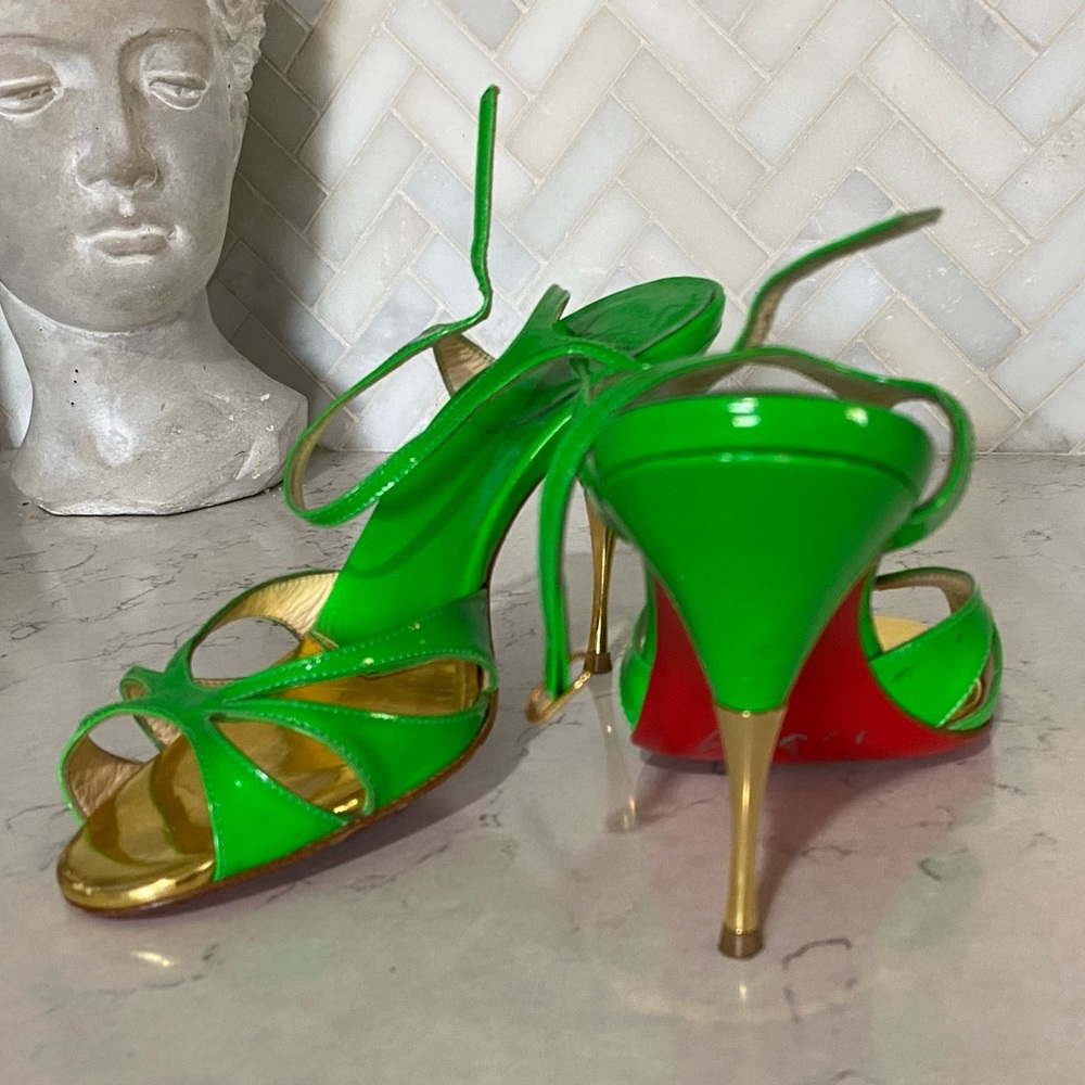 Authentic Christian Louboutin sz 37 neon electric green patent leather heels